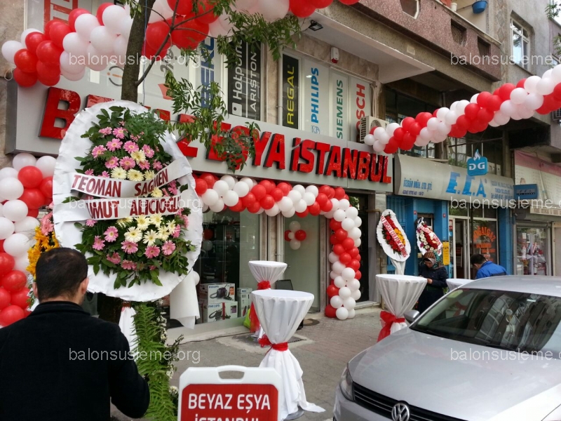 Açılış İçin Balon Süsleme